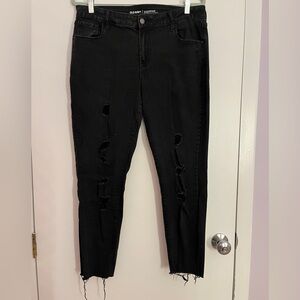 Old Navy Women's Black Ripped Skinny Jeans